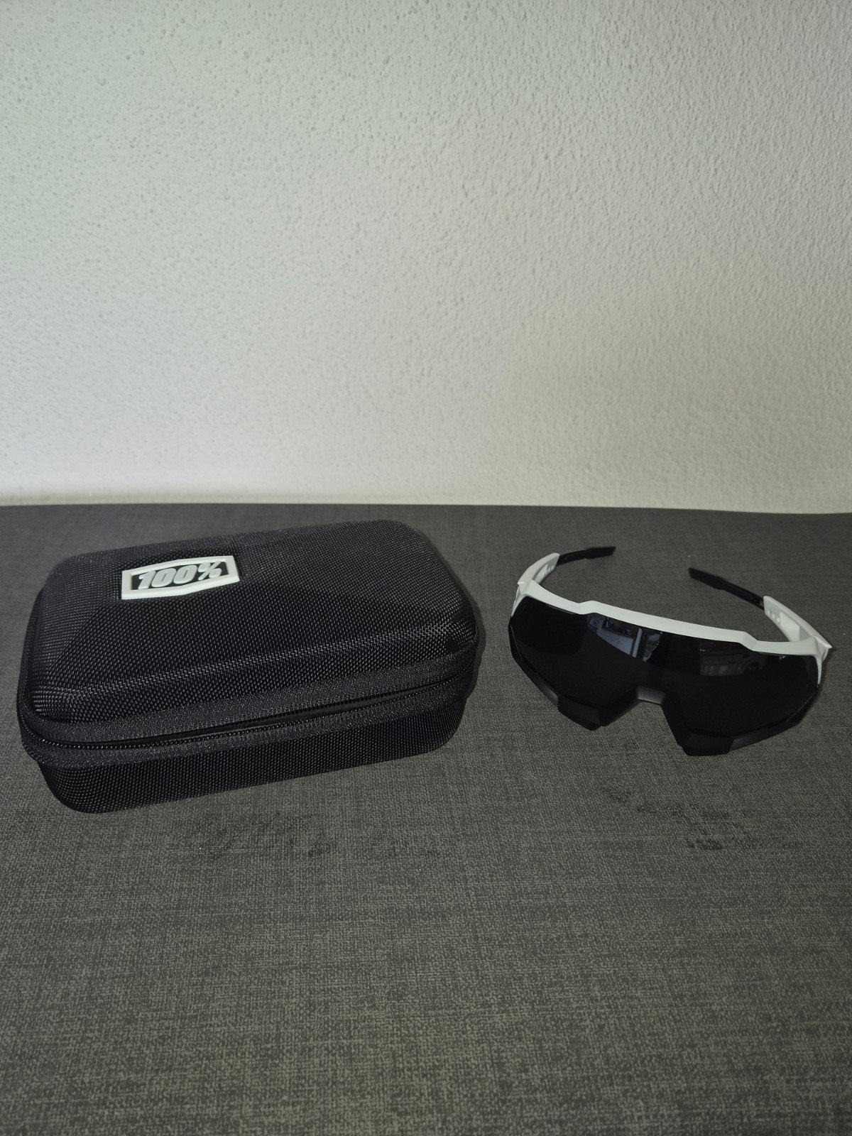 100% Fietsbril - Nieuw Speedtrap in Matte White / Smoke Blac, Ophalen of Verzenden, Nieuw, Overige maten, Bovenkleding