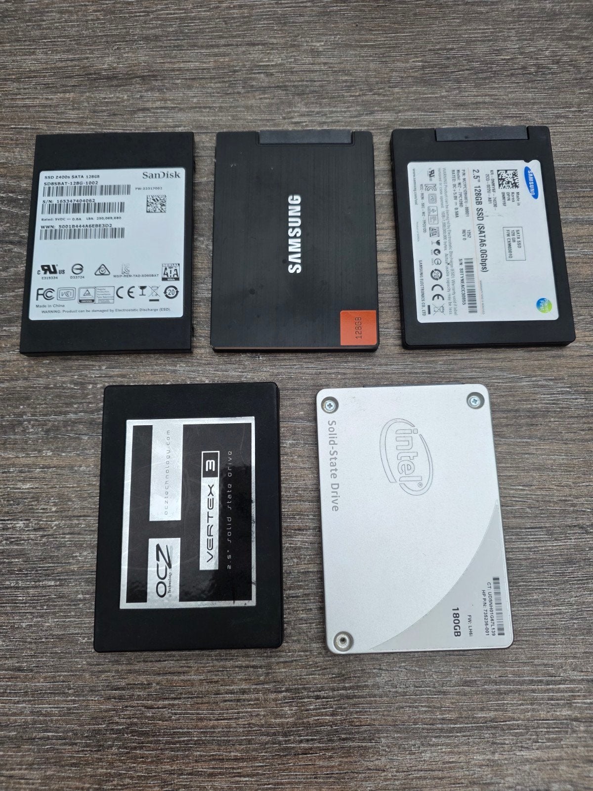 5 SSD schijven tekoop, Computers en Software, Gebruikt, Server, Diverse (o.a. 128GB, 180GB), Ophalen of Verzenden