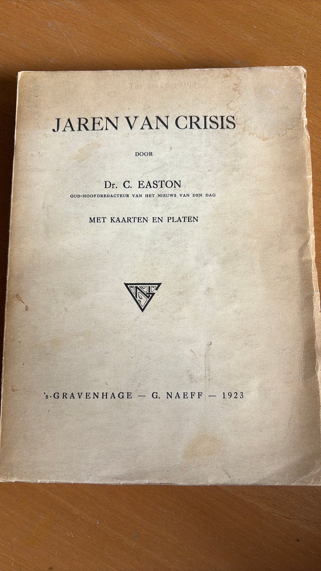 Jaren van crisis - C. Easton, Ophalen of Verzenden, Zo goed als nieuw, Europa
