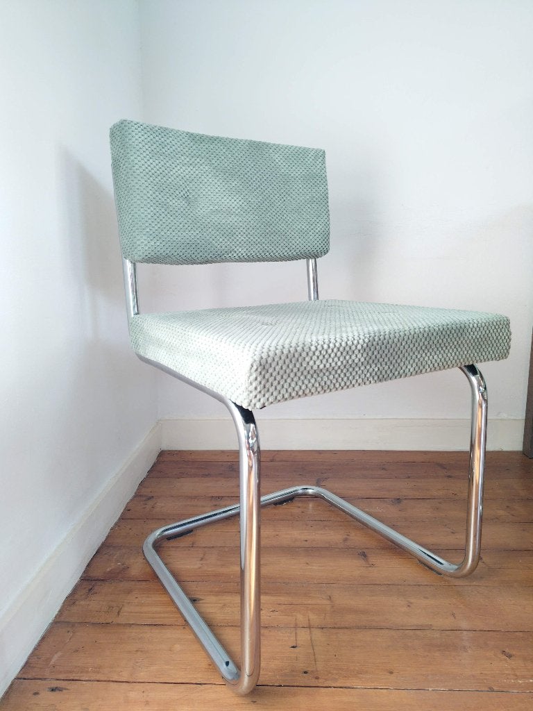4x Vintage Bauhaus-stijl Ridge Rib Eetkamerstoelen, Ophalen, Overige kleuren, Metaal, Vier