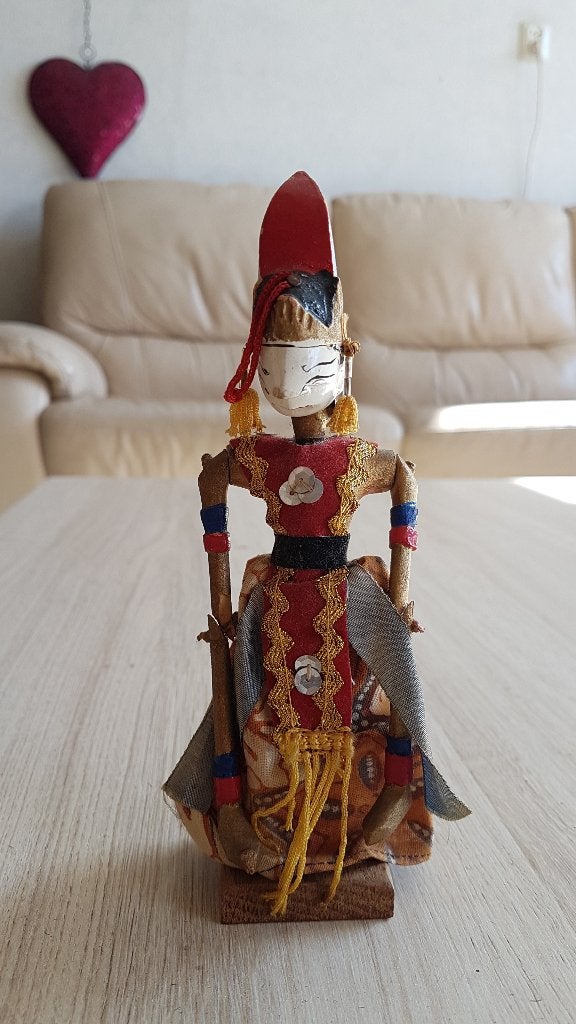 Indonesische Wajang pop 17cm x 6cm, Antiek en Kunst, Ophalen of Verzenden