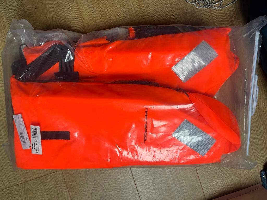 Marinepool zwemvest 100N | nieuw, Ophalen of Verzenden, Nieuw, Dame of Heer, Reddingsvest of Zwemvest