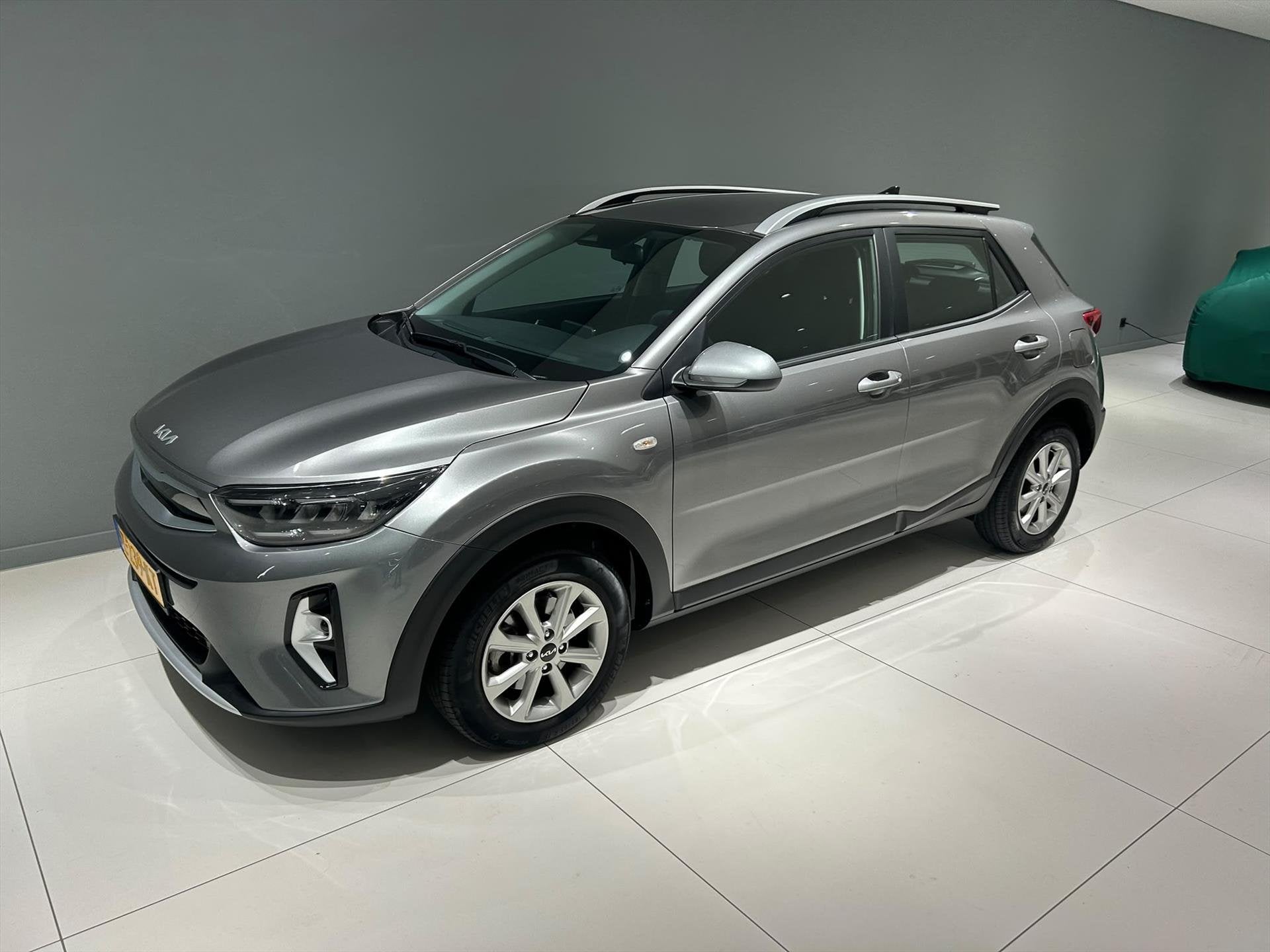 KIA Stonic 1.0 T-GDi MHEV 100pk DynamicLine Navi/ Clima/ Cru, Auto's, Dealer onderhouden, Gebruikt, 49 €/maand, Bedrijf