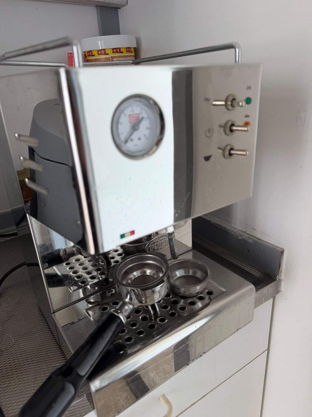 Quick Mill Espresso apparaat - Italiaanse kwaliteit, Ophalen, Afneembaar waterreservoir, Gebruikt, Espresso apparaat