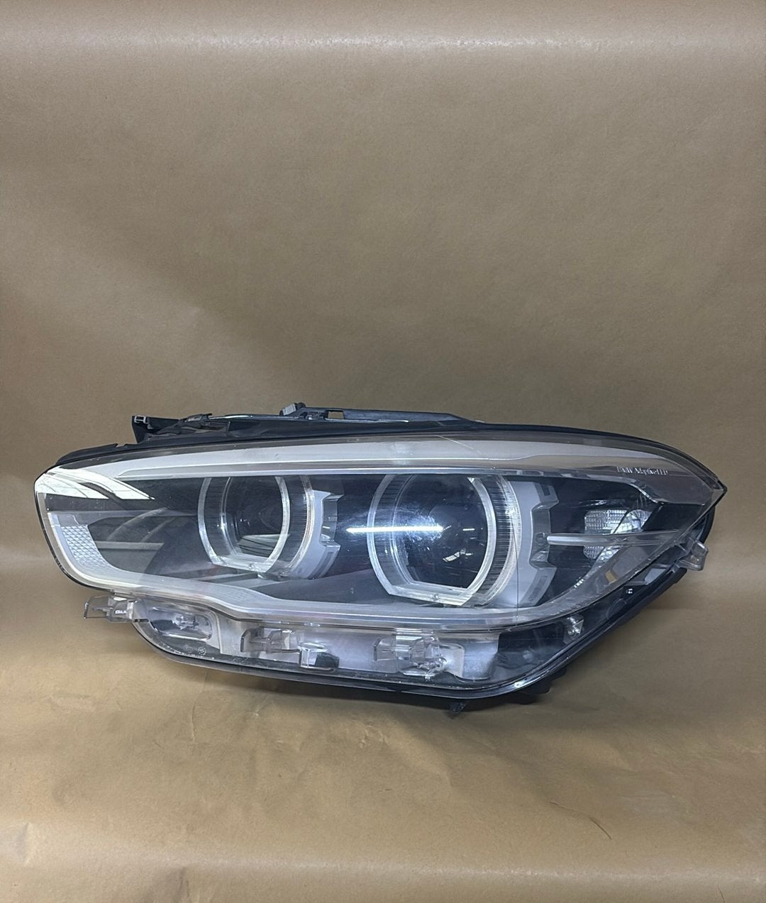 BMW 1-Serie LCI Adaptive LED Koplamp Links A9749294101, Ophalen of Verzenden, Nieuw, BMW