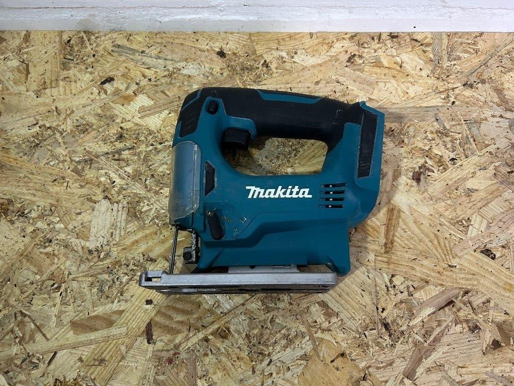 Makita body accu decoupeerzaag JV143D, Gebruikt, Decoupeerzaag, 600 tot 1200 watt, Ophalen of Verzenden