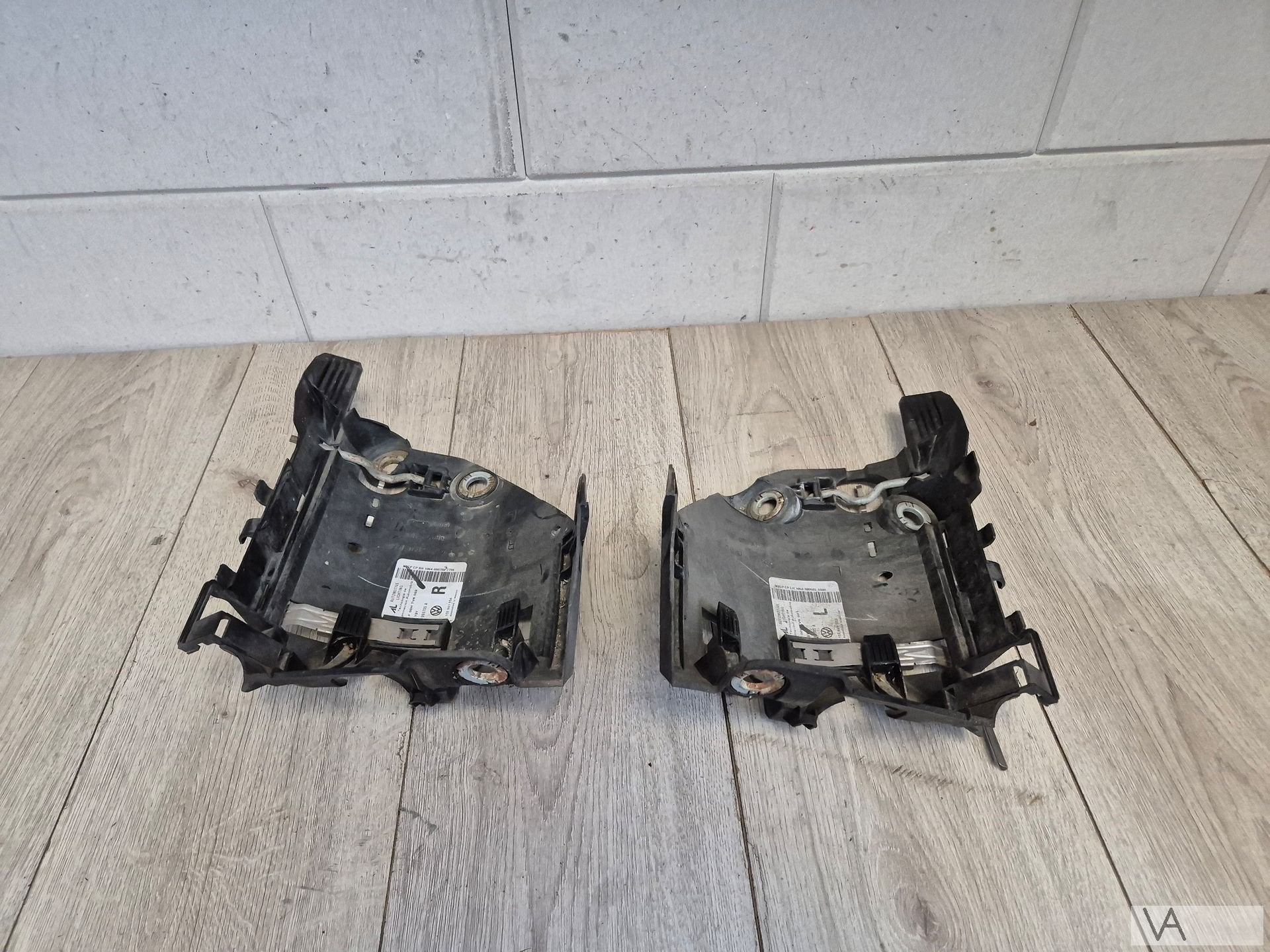 Koplamp montage plaat van VW Beetle 2006 - 2009 links rechts, Auto-onderdelen, Verlichting, Gebruikt, -, Volkswagen, -