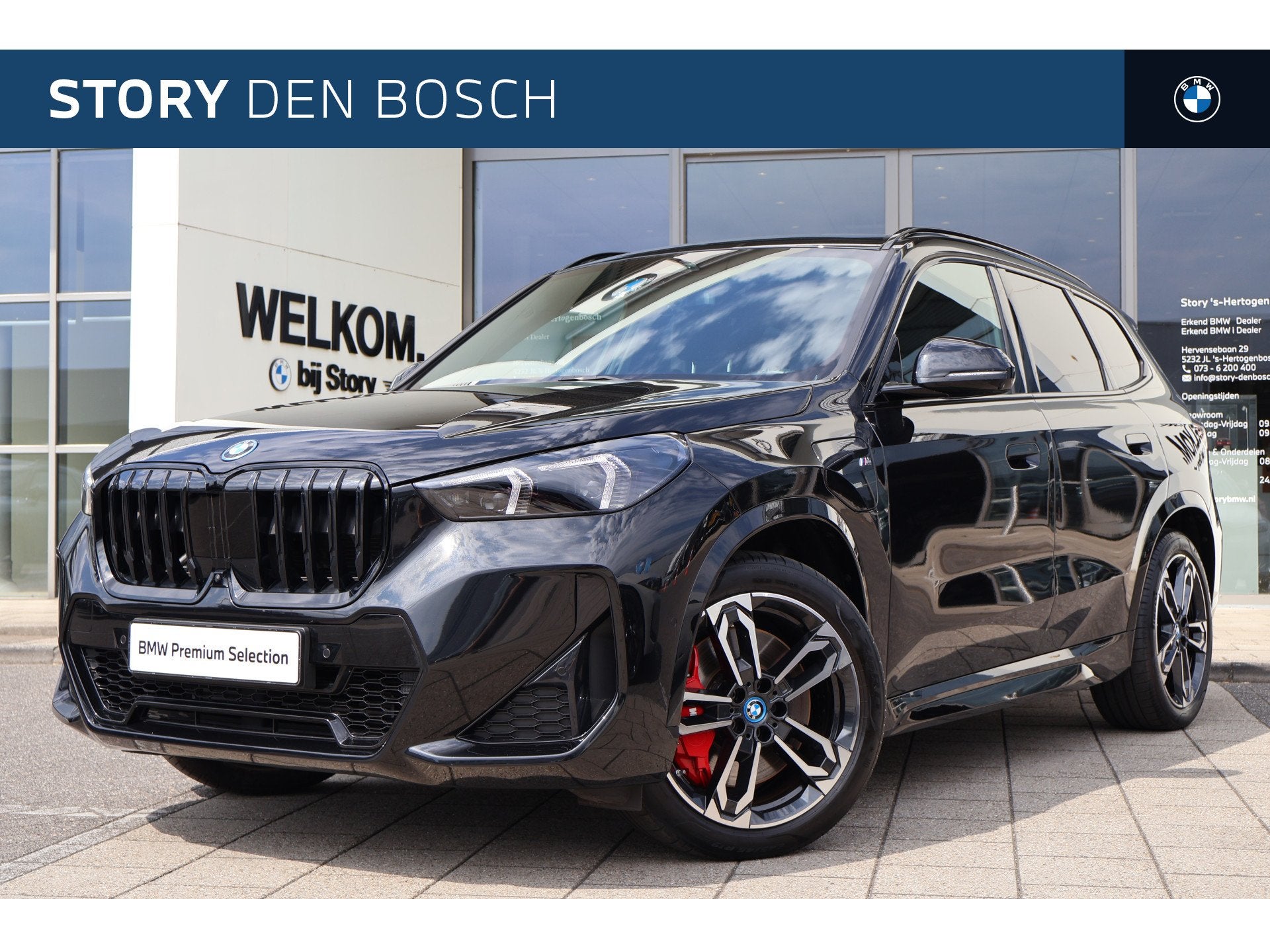 BMW X1 xDrive25e M Sport Automaat / Sportstoelen / SoH 99% /, Auto's, BMW, Dealer onderhouden, Gebruikt, Zwart, Bedrijf