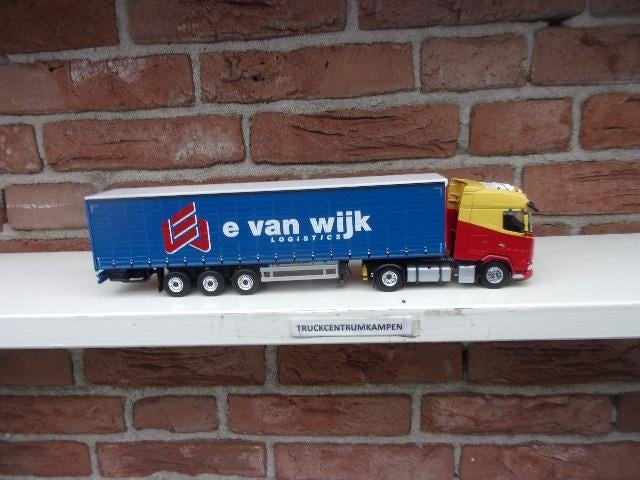 Tekno  Daf  XG  4 x 2  van  E.  van  Wijk - Giessen.