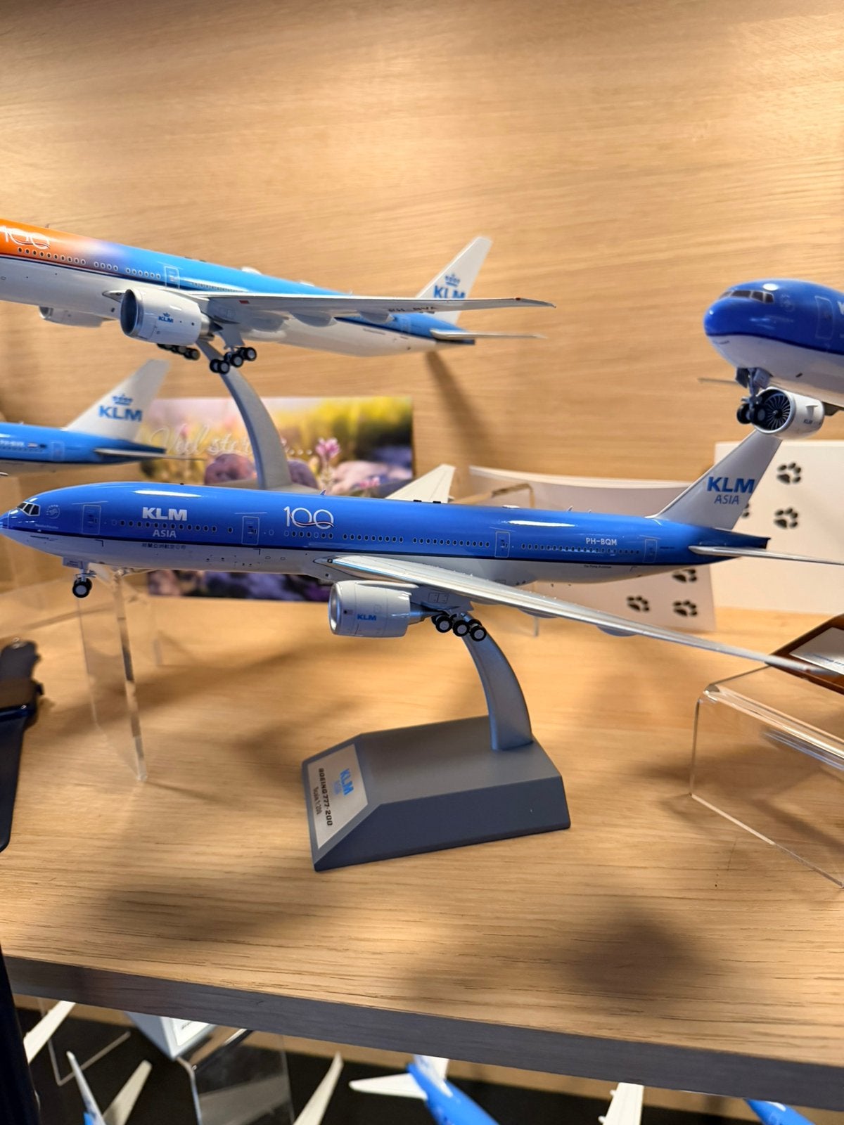 InFlight 200 KLM Asia Boeing 777-206ER PH-BQM – 1:200, Verzamelen, Ophalen of Verzenden, Zo goed als nieuw, Schaalmodel