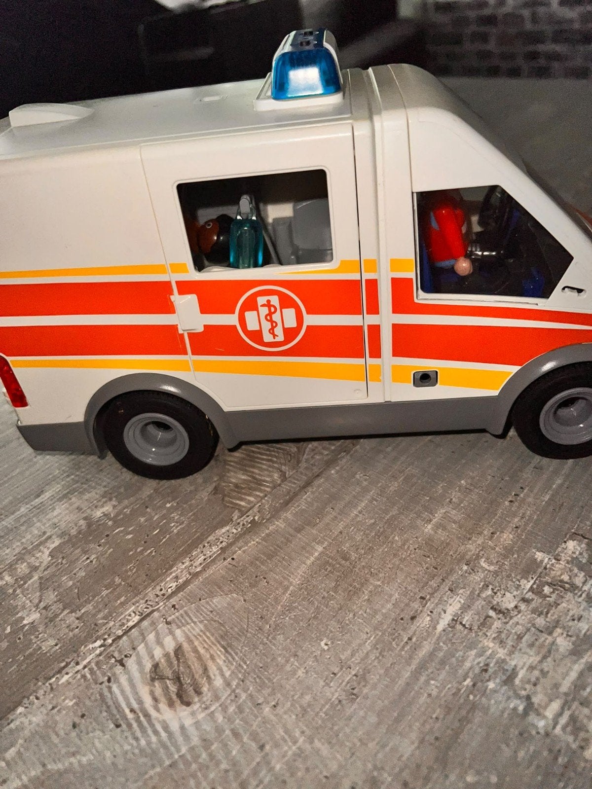 Playmobil Ambulance met Figuren en Accessoires, Kinderen en Baby's, Ophalen of Verzenden, Gebruikt