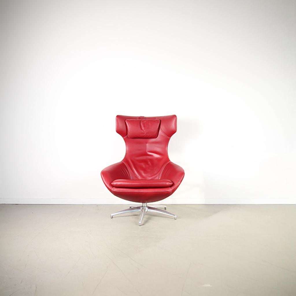 1x Leolux Caruzzo PLUS Fauteuil + Voetenbank Rood – Leer, Niet ingevuld, Niet ingevuld, Ophalen of Verzenden, Zo goed als nieuw
