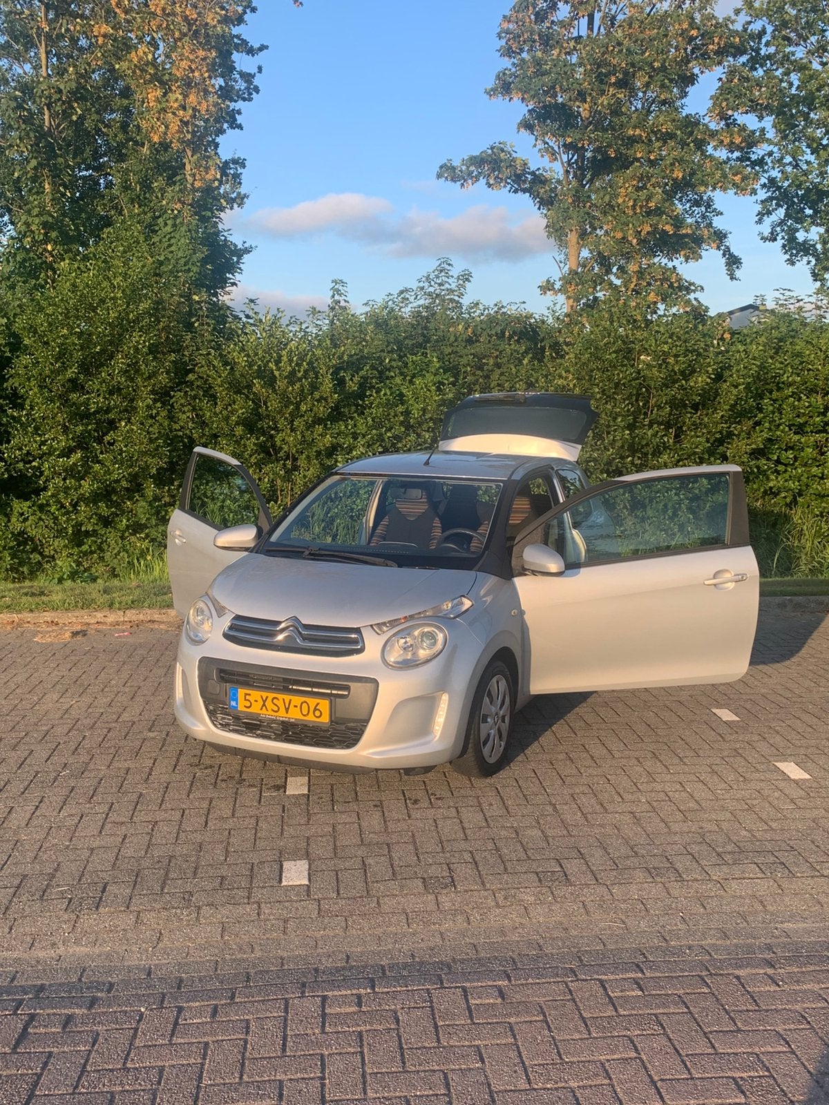 Citroën C1 1.0 E-vti 3-DRS 2014 Grijs, Auto's, Citroën, Particulier, C1, Benzine, A, Hatchback, Handgeschakeld, Origineel Nederlands