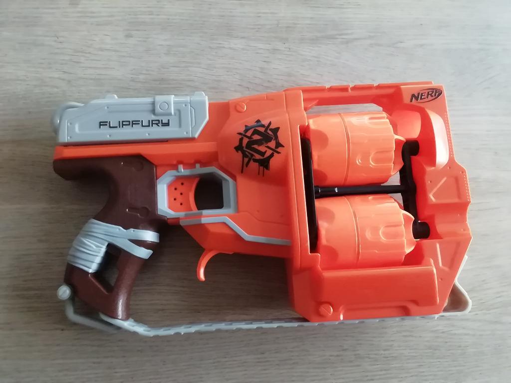NERF Zombie Strike Flipfury pistool, Ophalen of Verzenden, Zo goed als nieuw