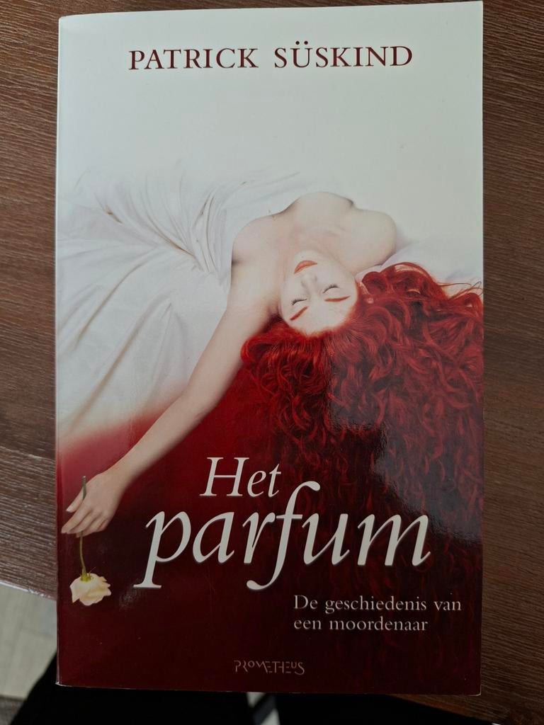 P. Suskind - Parfum, Ophalen of Verzenden, Zo goed als nieuw, P. Suskind