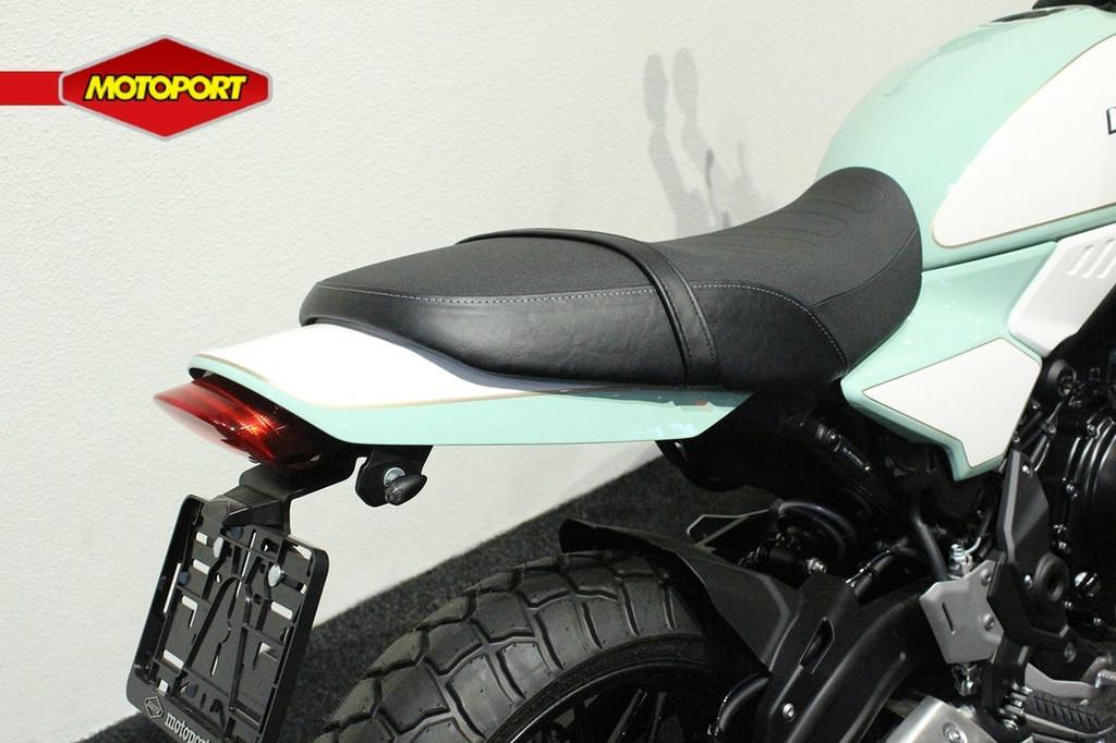 Kawasaki Z650 RS SPECIAL, Bedrijf, Naked bike