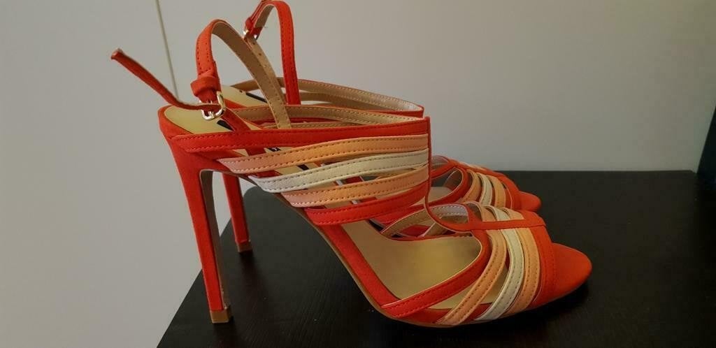 Zara High Heels/strappy sandalen – maat 39 **nieuw**, Zara, Nieuw, Oranje, Sandalen of Muiltjes