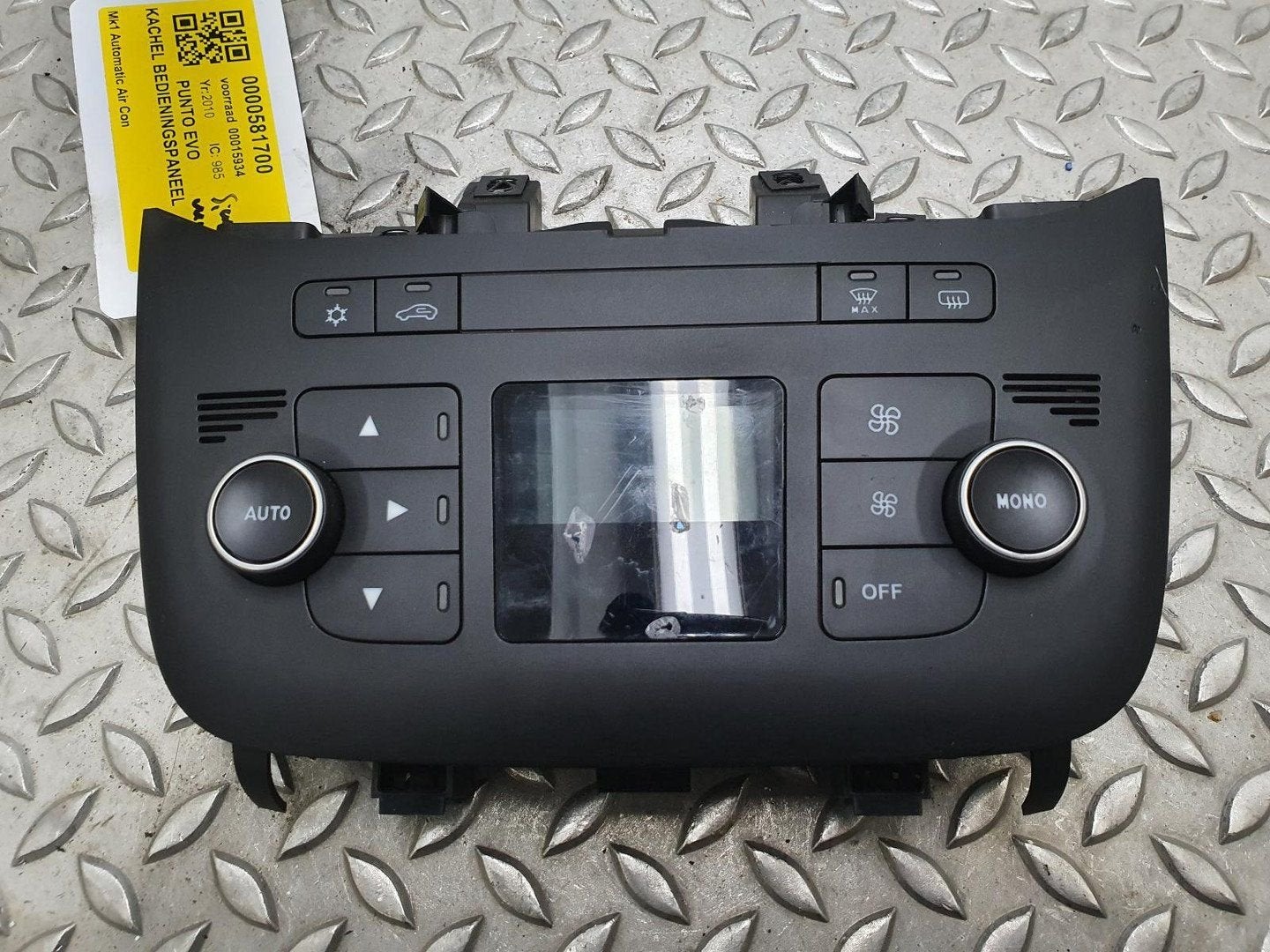 FIAT PUNTO EVO KACHEL BEDIENINGSPANEEL 2010, Ophalen of Verzenden, Gebruikt, Stiba lid