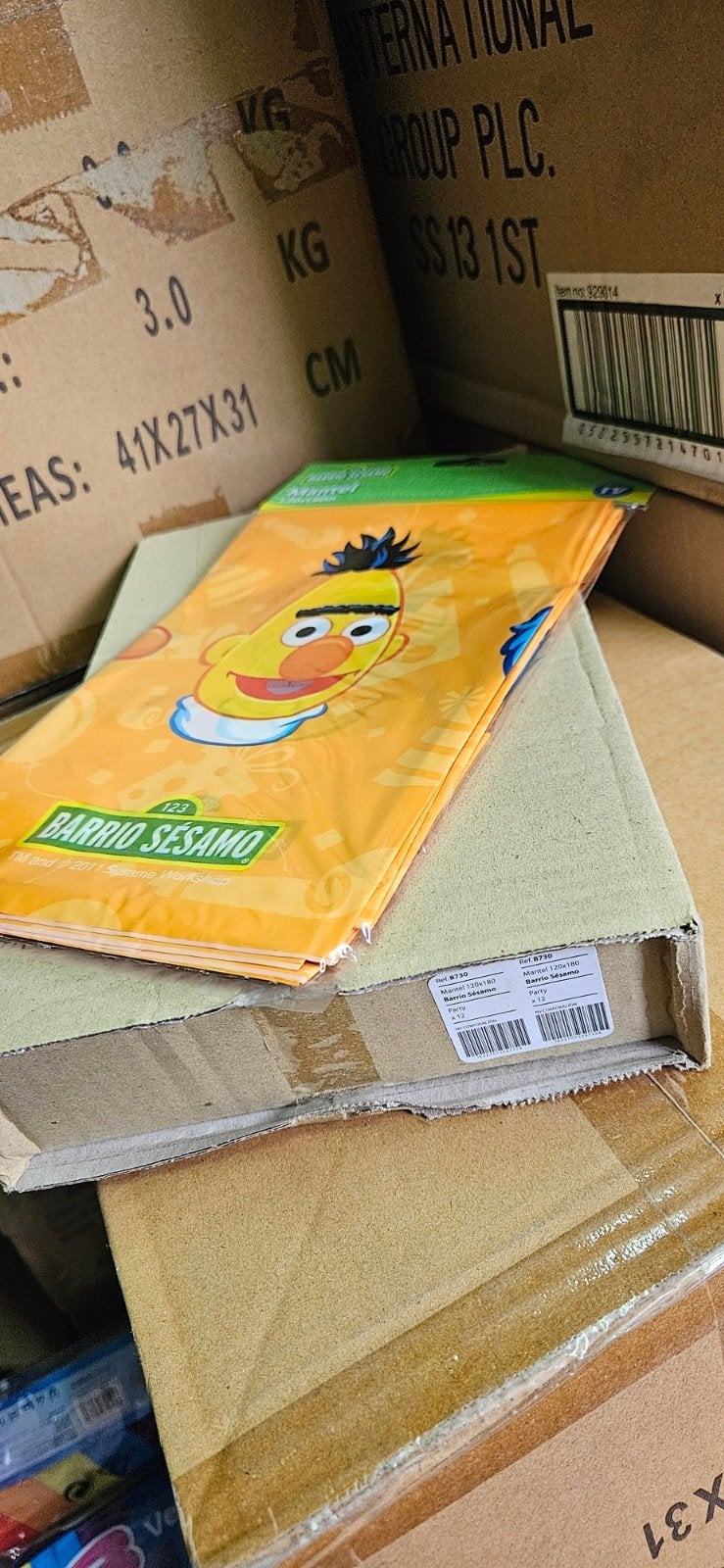 Tafelkleed bert en urnie, Huis en Inrichting, Ophalen of Verzenden