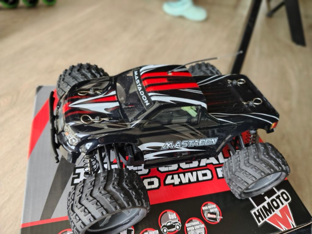 Himoto 1/18 Schaal Micro 4WD RTR RC Auto 2 keer mee gereden., Elektro, Auto offroad, Ophalen of Verzenden, Zo goed als nieuw