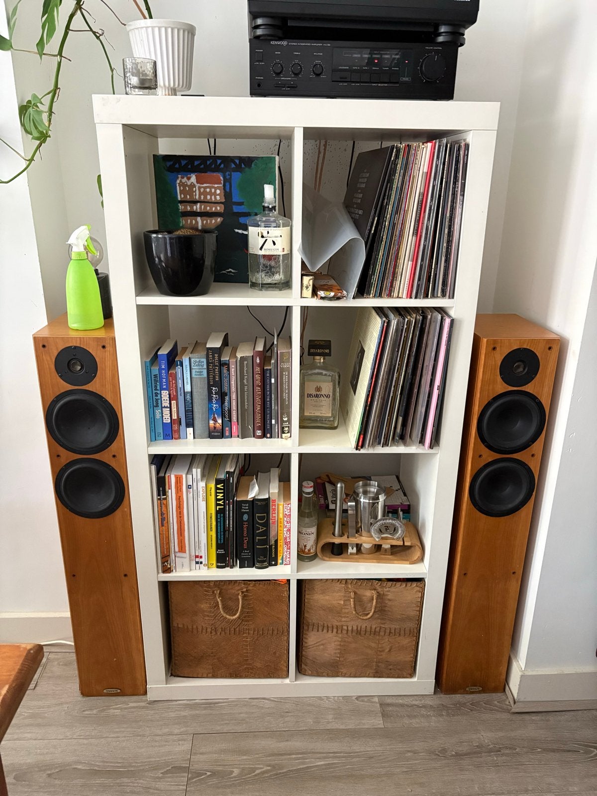 Witte houten kast, veelzijdig te gebruiken, Ophalen, Met plank(en), 100 tot 150 cm, 50 tot 100 cm