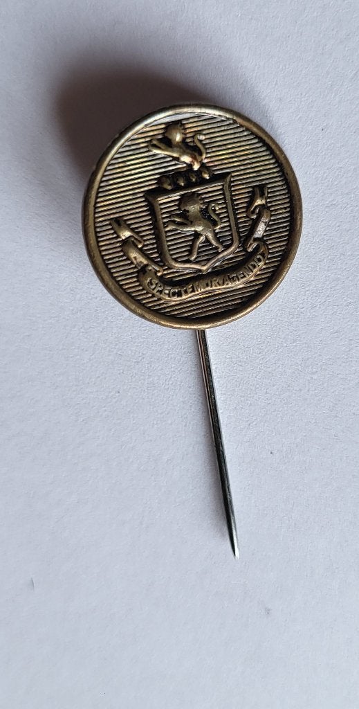 Waterbury Spectumur Agendo speldje, Niet vindbaar, Niet vindbaar, Nederland, Embleem of Badge