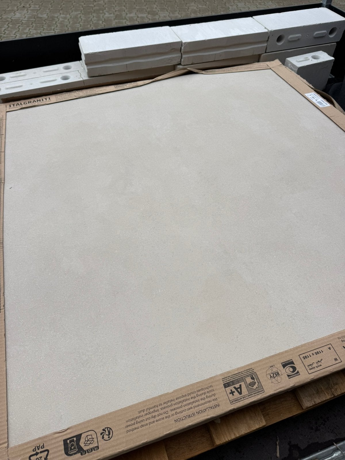 Design tegels 120x120, Doe-het-zelf en Verbouw, Ophalen, Nieuw