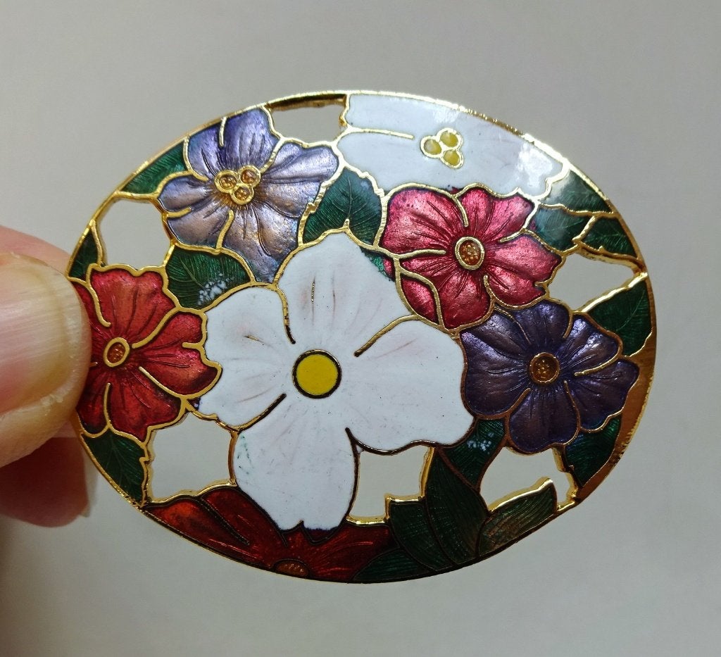 Vintage Cloisonné emaille broche: verguld + polychroom, Overige materialen, 4 tot 7 cm, Gebruikt, Overige kleuren