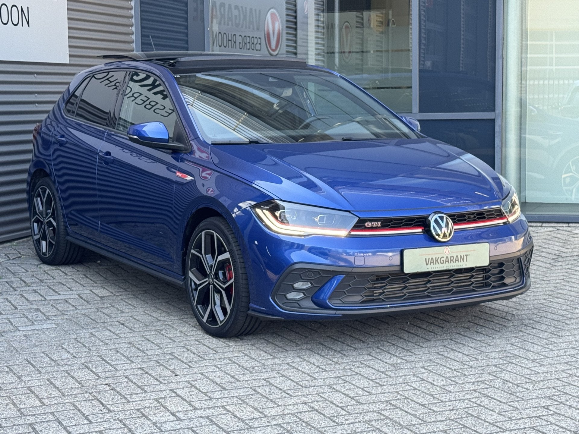 Volkswagen Polo 2.0 TSI GTI DSG SCHUIFDAK,IQ-LIGHTBEATS, 12 maanden, Gebruikt, Zwart, 4 cilinders