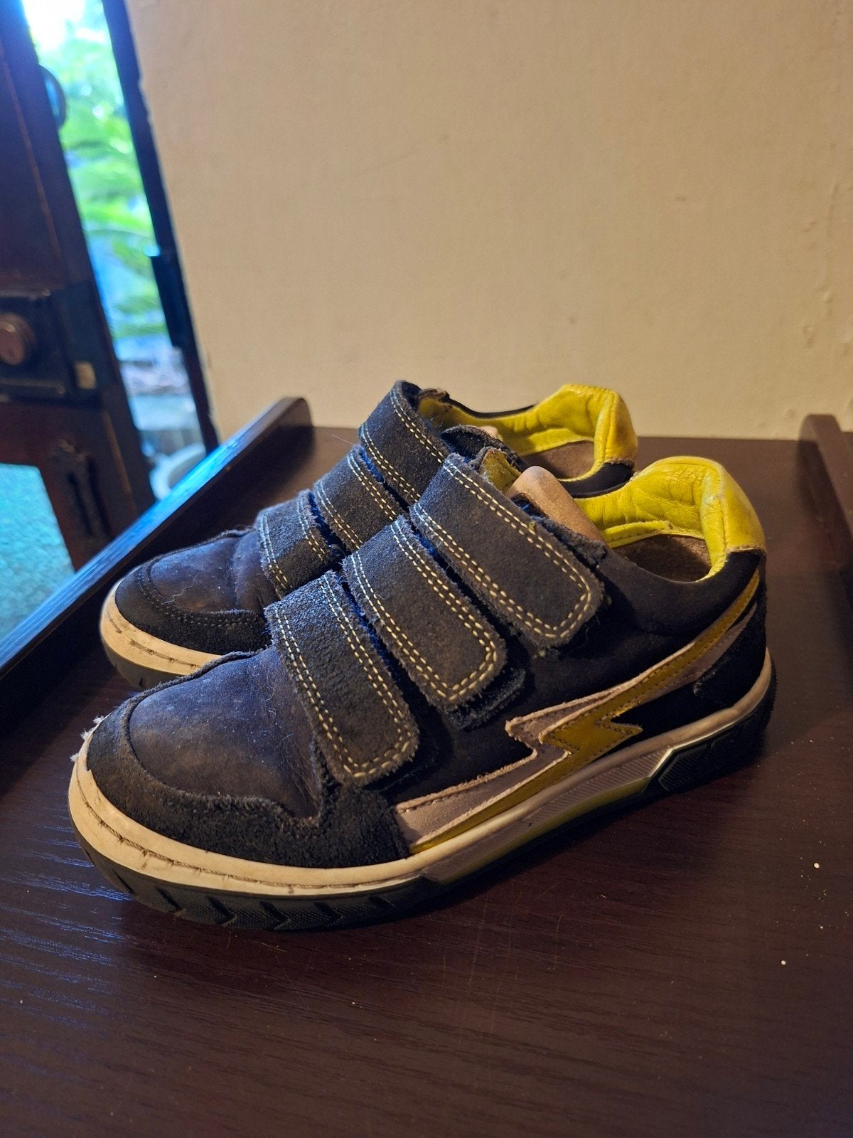 Trackstyle klittenbandschoenen maat 28, Jongen of Meisje, Schoenen, Ophalen of Verzenden, Gebruikt