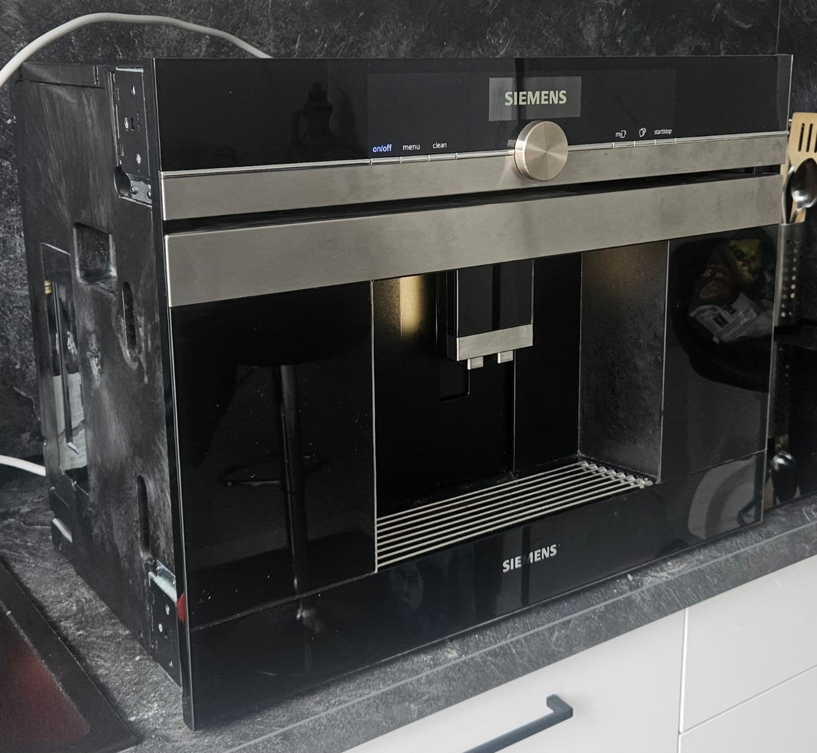Siemens inbouw koffiemachine, Ophalen, Gebruikt, 10 kopjes of meer, Koffiemachine