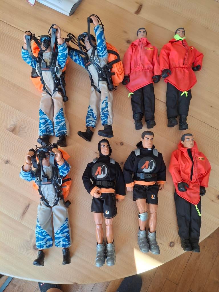 8 Action Man poppen en accessoires, Ophalen of Verzenden, Gebruikt