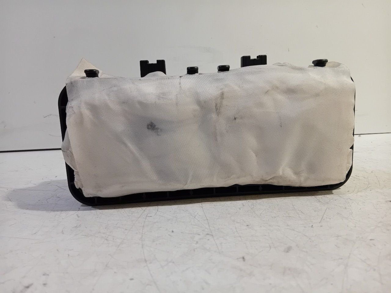 Airbag passagier Fiat 500, Onderdelen@venauto.nl, Van der Ven Autorecycling B.V., Gebruikt, Ettenseweg 76, 4706 PB Roosendaal, The Netherlands