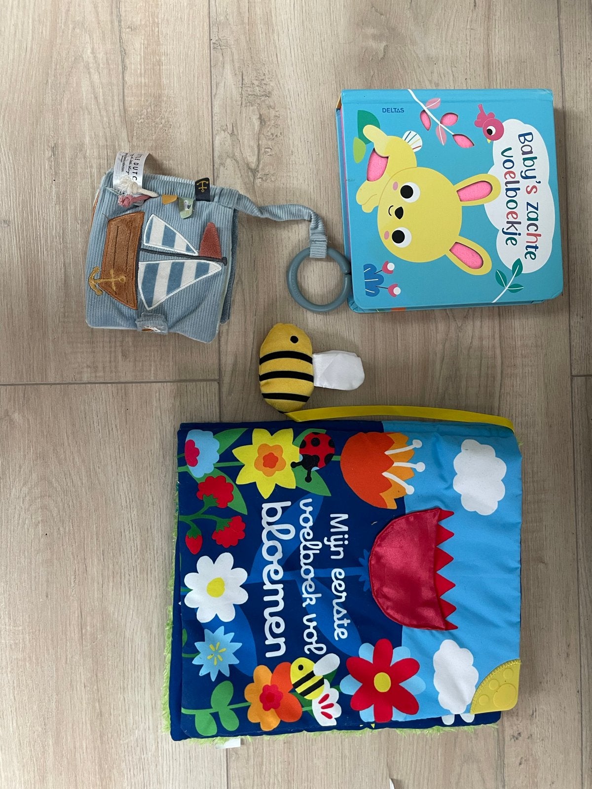 Leuke set: 3 stoffen boekjes, Ophalen of Verzenden, Zo goed als nieuw, Overige typen