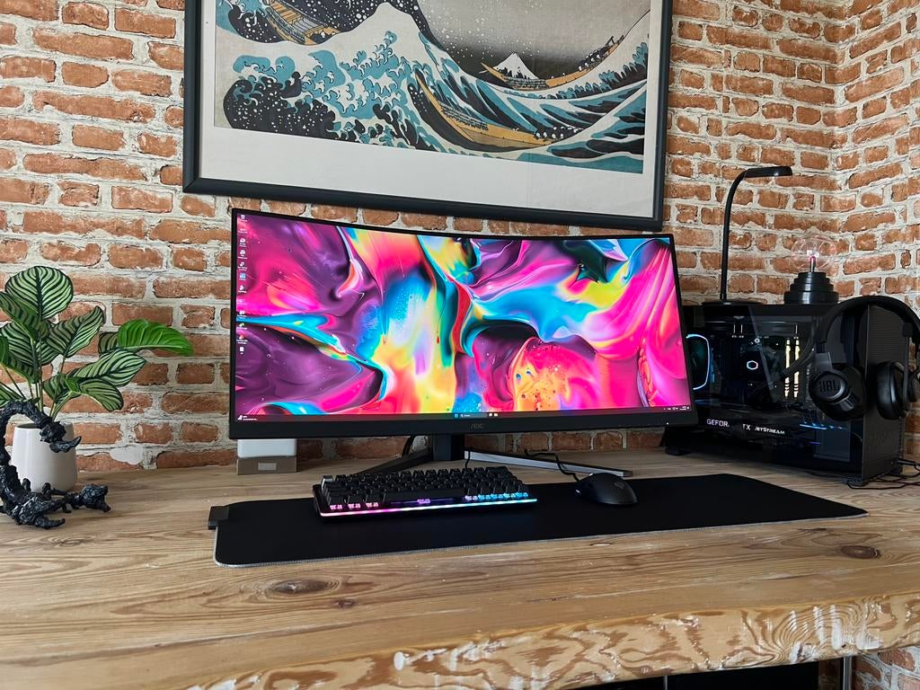 Krachtige complete gaming setup, Computers en Software, Desktop Pc's, Zo goed als nieuw, 4 Ghz of meer, SSD, 16 GB, Met videokaart