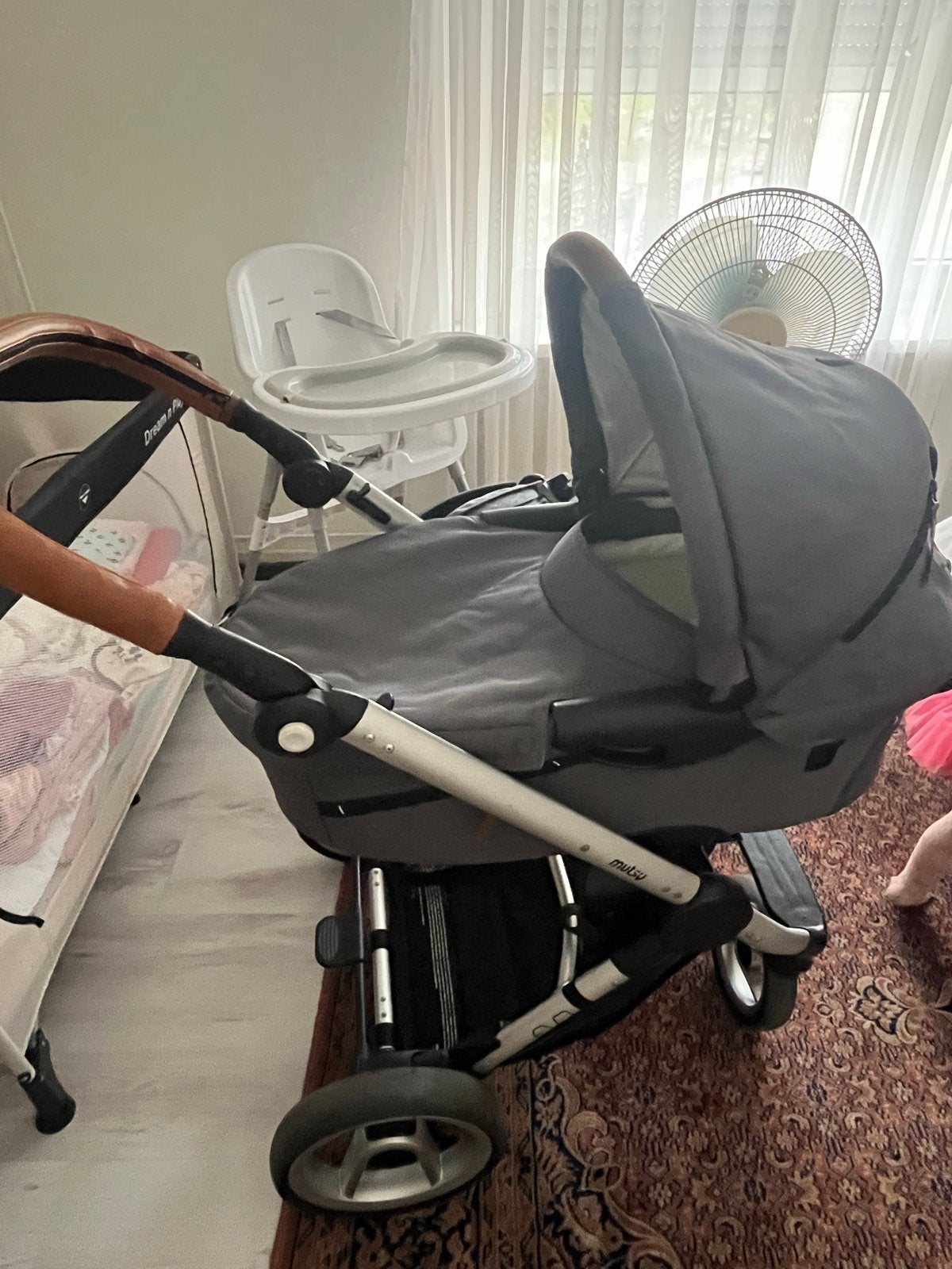 Mutsy Evo kinderwagen met voetenzak en boekje, Kinderen en Baby's, Ophalen, Gebruikt, Combiwagen, Mutsy