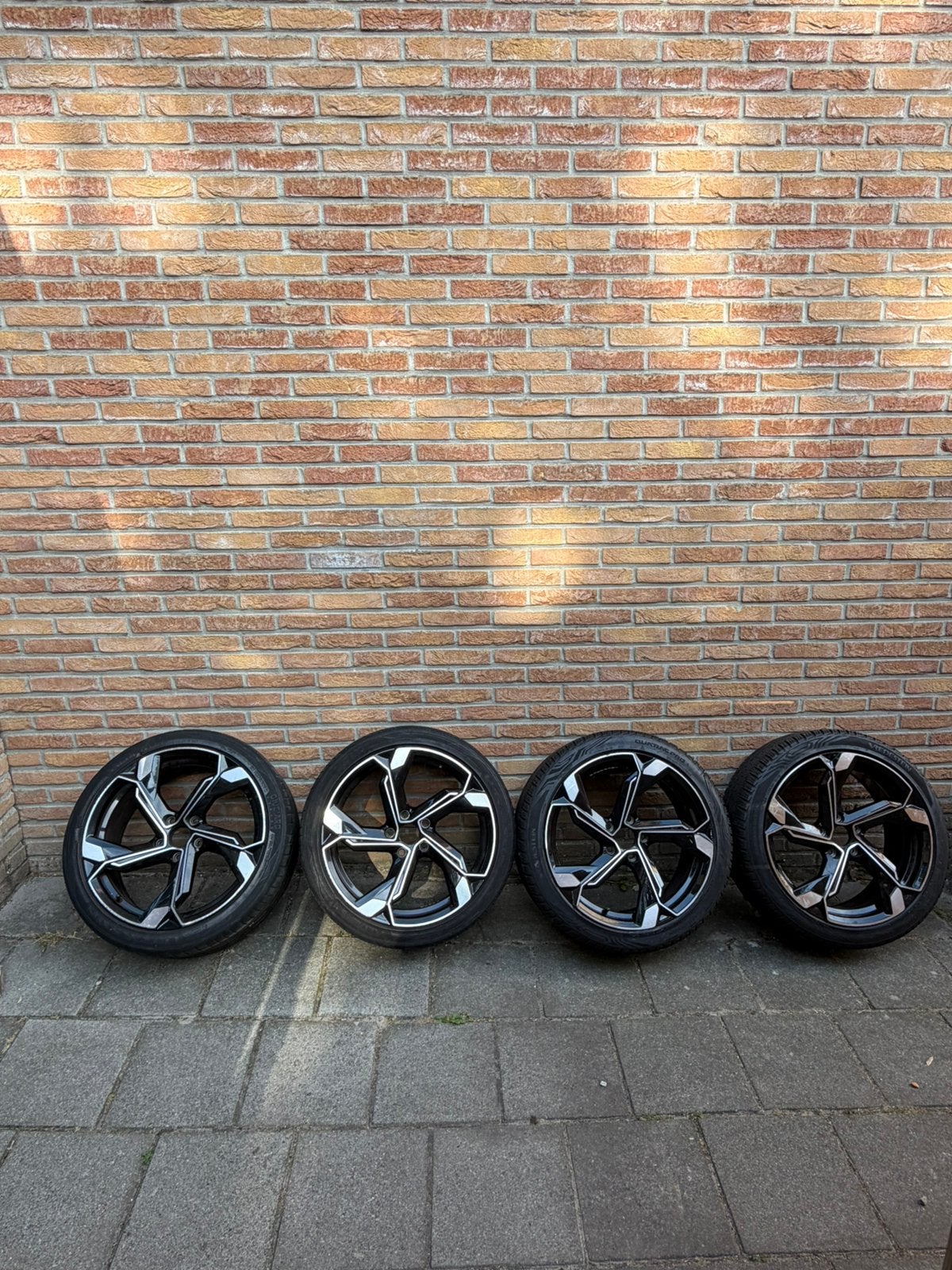 Audi velgen 18 inch lees beschrijving, Auto diversen, Wieldoppen, Ophalen, Gebruikt
