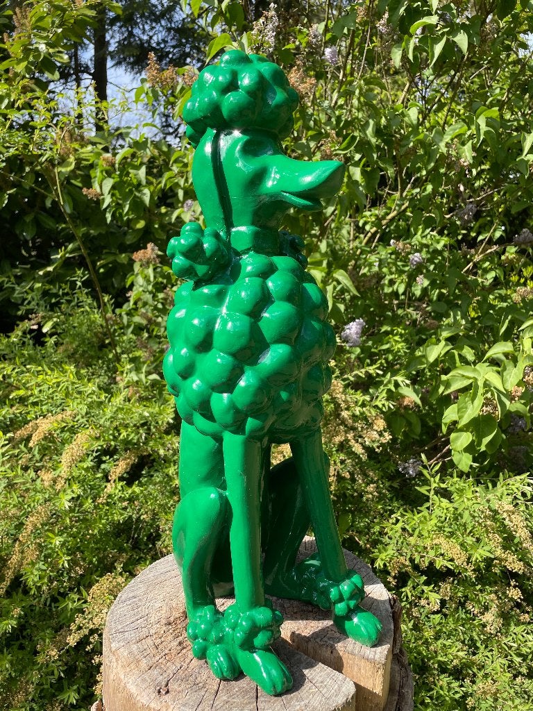 Beeld hond poedel abstract, tuin, gazon  60cm, Tuin en Terras, Ophalen, Nieuw, Kunststof, Dierenbeeld