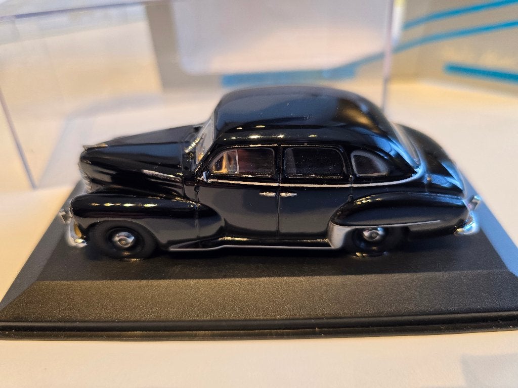 Opel Kapitan 1951-1953 1/43, Ophalen of Verzenden, Zo goed als nieuw, Auto, MiniChamps