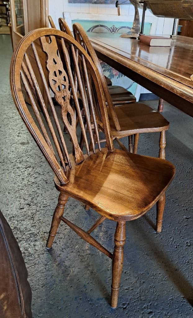 4 originele antieke Windsor stoelen ze verkeren in top staat, Ophalen