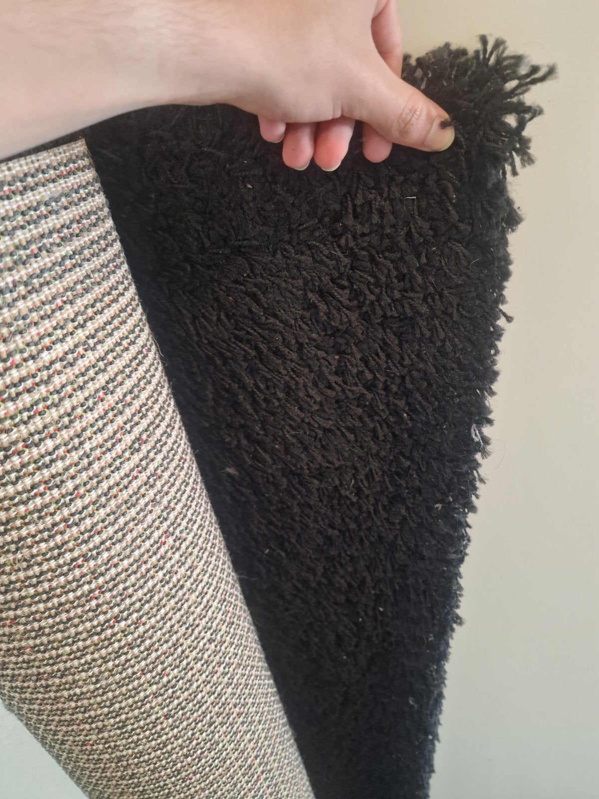 Zwart vloerkleed, zacht en comfortabel, Ophalen, Gebruikt, 100 tot 150 cm, Zwart