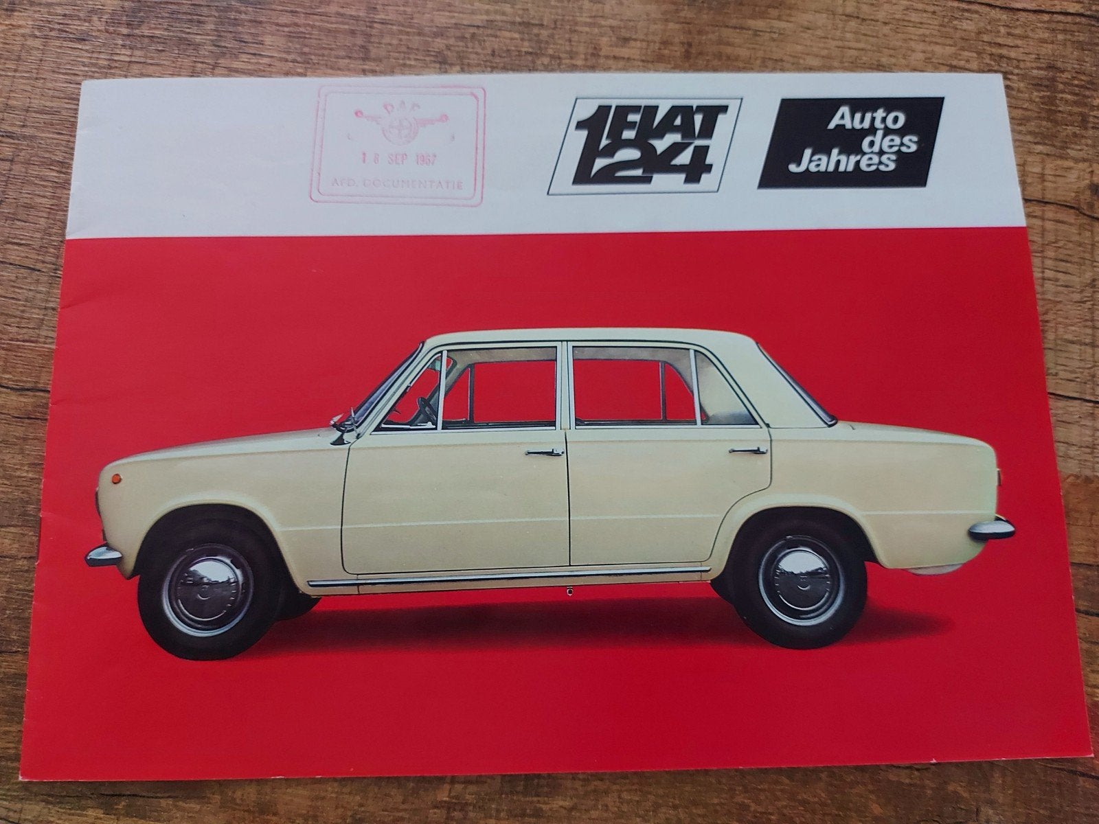 Prachtige Duitse Fiat 124 folder, Boeken, Auto's | Folders en Tijdschriften, Ophalen of Verzenden, Zo goed als nieuw, Overige merken