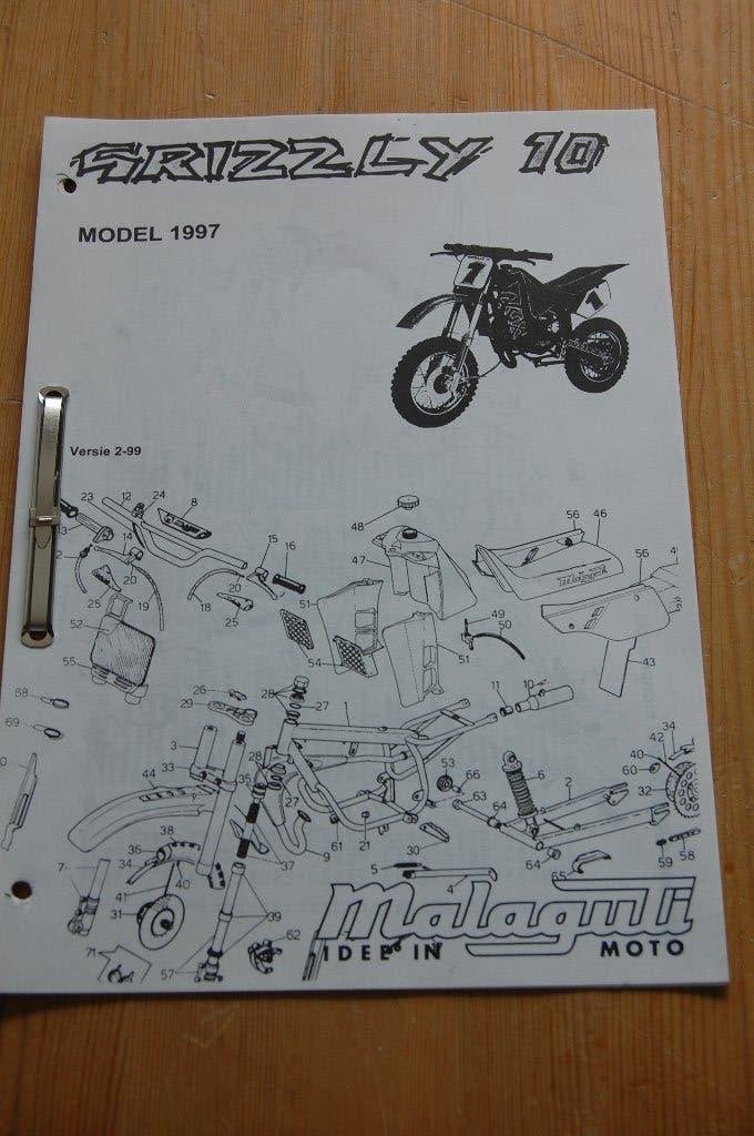 Malaguti Grizzly 10 model 1997 onderdelenboek, Ophalen of Verzenden