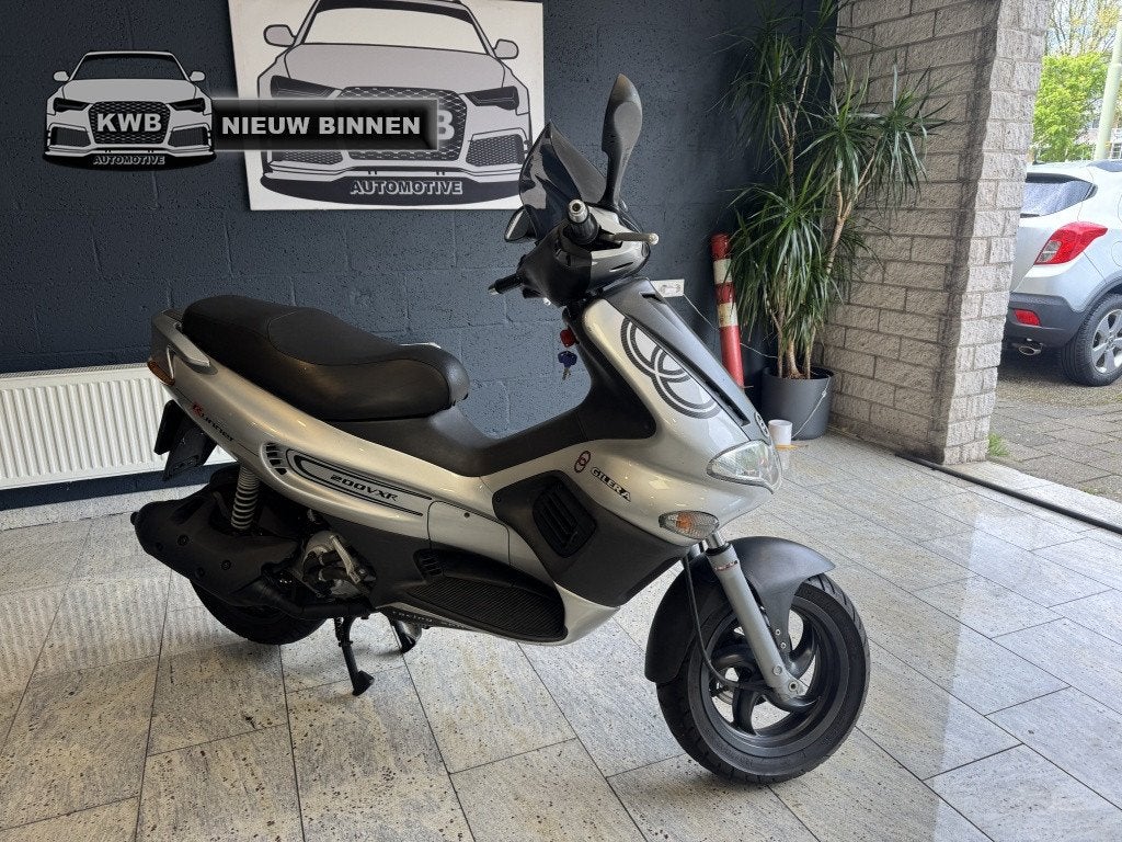 Gilera motorscooter Runner 200 VXR Origineel Nieuwstaat, 198 cc, Kwbautomotive@outlook.com, Bedrijf, Overig