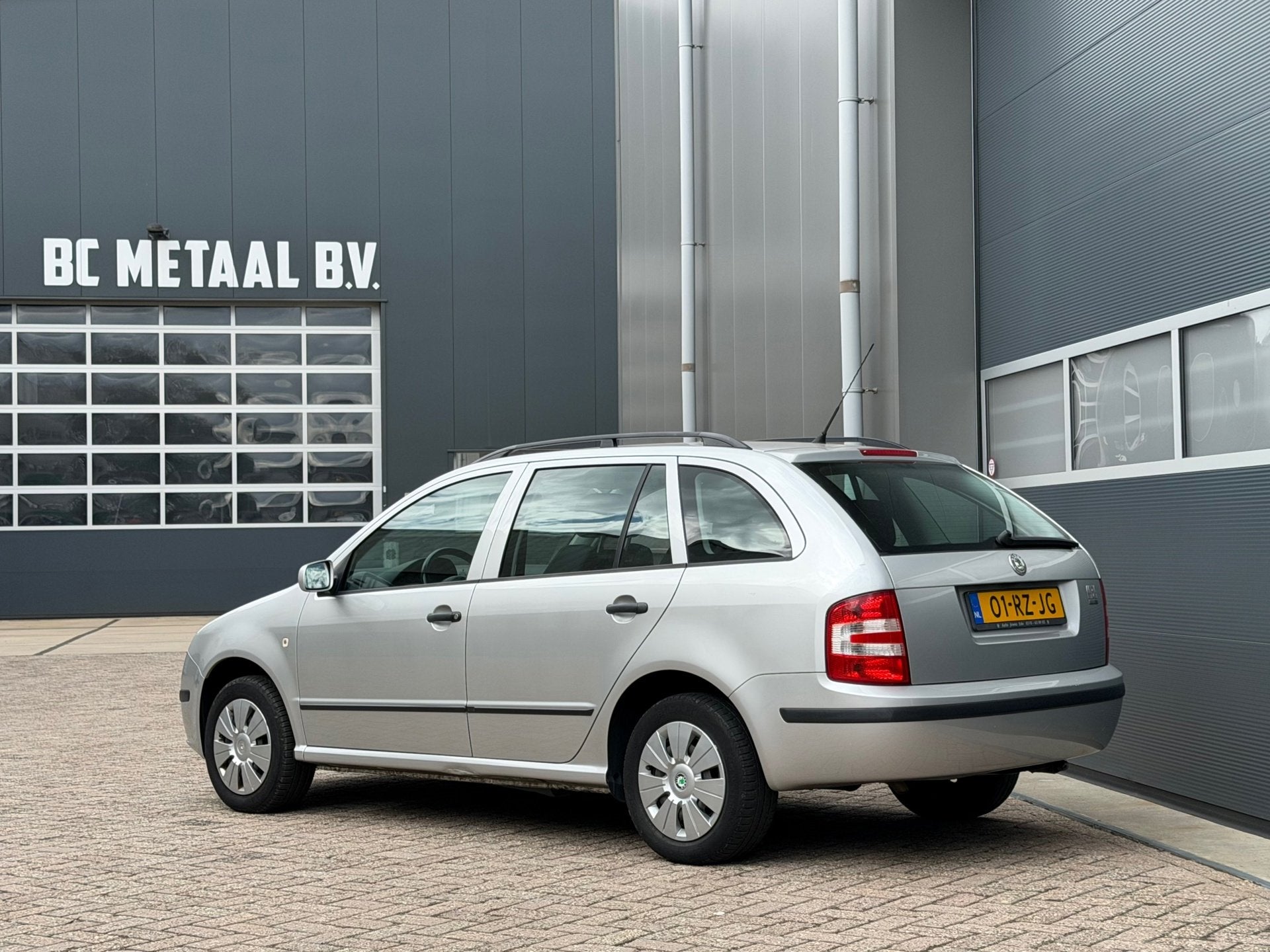 Skoda Fabia Combi 1.4-16V Equipe bj.2005 Airco|Cc|Nap., Voorwielaandrijving, Gebruikt, 4 cilinders, 1070 kg