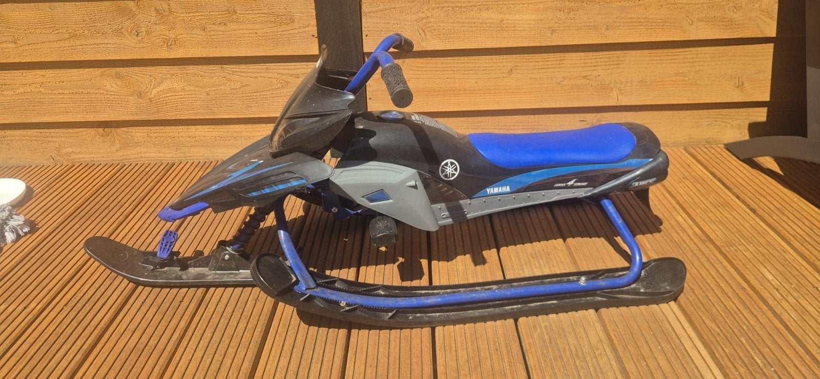 Yamaha sneeuw slee, Ophalen, Zo goed als nieuw, Overige typen, Overige merken
