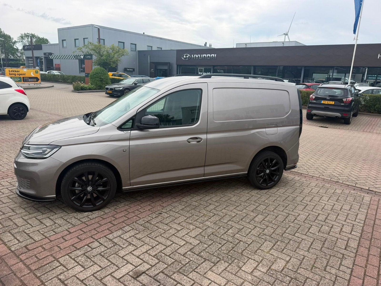 Caddy volkswagen roofrails lengte 1  249,95 euro, Auto diversen, Ophalen