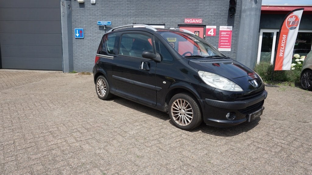 Peugeot 1007 1.6-16V Gentry (bj 2008), Auto's, Peugeot, Zwart, Bedrijf, Handgeschakeld, 1587 cc