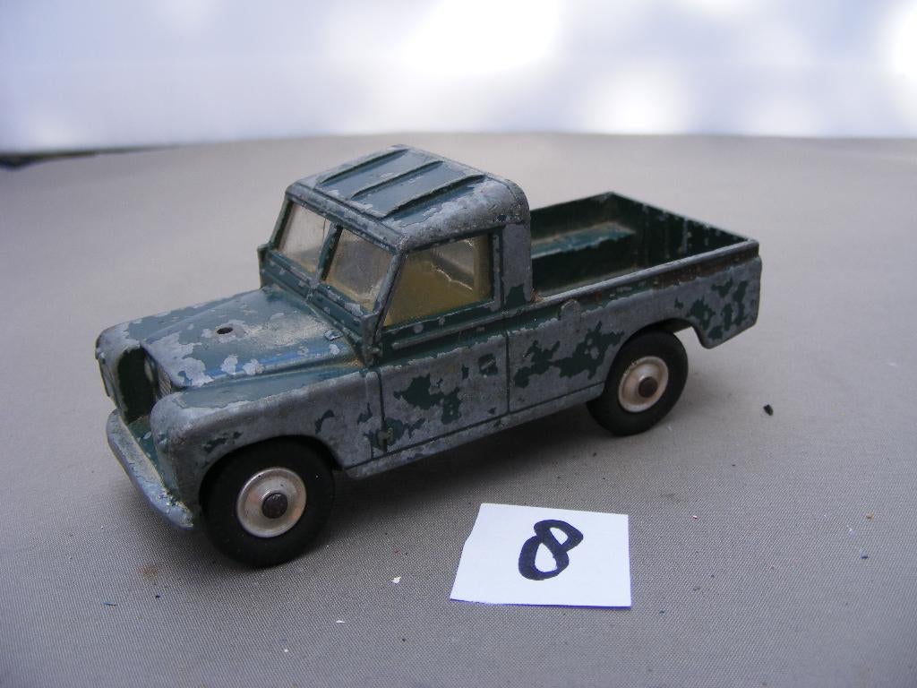 Land rover 109wb corgi toys 1/43 (8) groen, Hobby en Vrije tijd, Modelauto's | 1:43, Ophalen of Verzenden, Gebruikt, Auto, Corgi