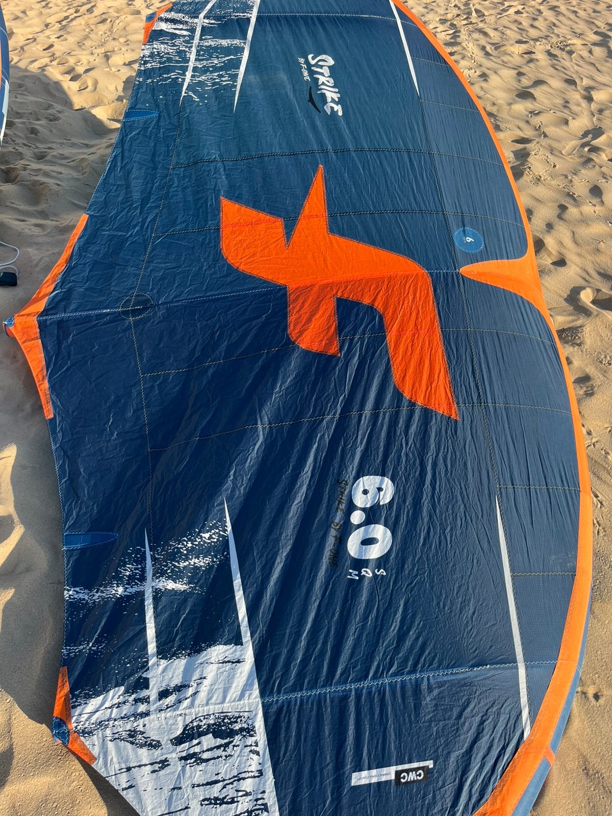 F-One Wing – Strike CWC V2 - 6 meter, Ophalen, Zo goed als nieuw, Wingsurf-board